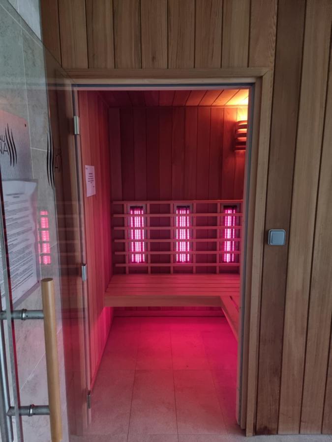Domitys Les Raisins Bleus Aparthotel Villiers-sur-Marne Exteriör bild